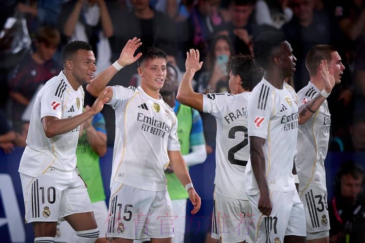 阿森西奥为皇马出战百场西甲 共帮助球队取65胜 阿森西奥为皇马出战百场西甲 共帮助球队取65胜